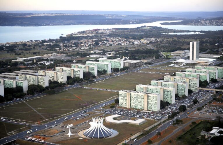 Governo Federal Reajusta Benefícios para Servidores: Entenda os Novos Valores e o Contexto