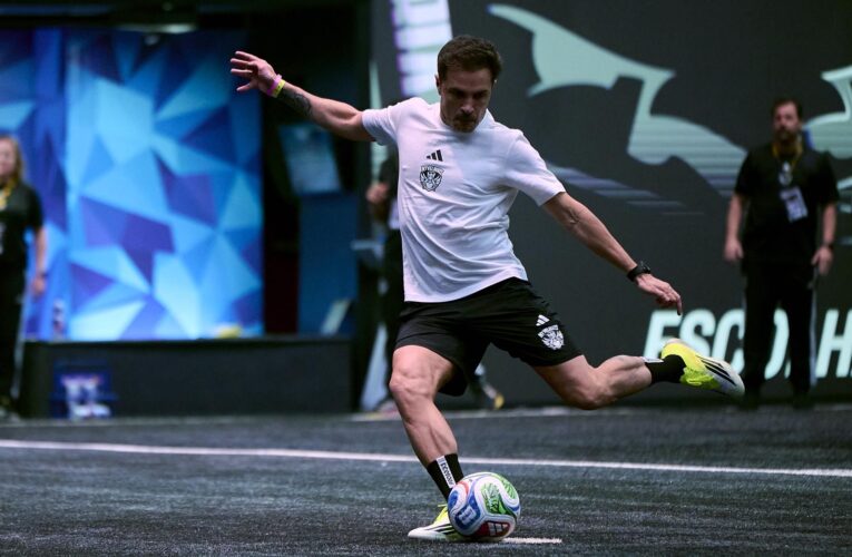 Kings League: Apesar de gol de Falcão, time perde para equipe de Neymar em estreia da temporada
