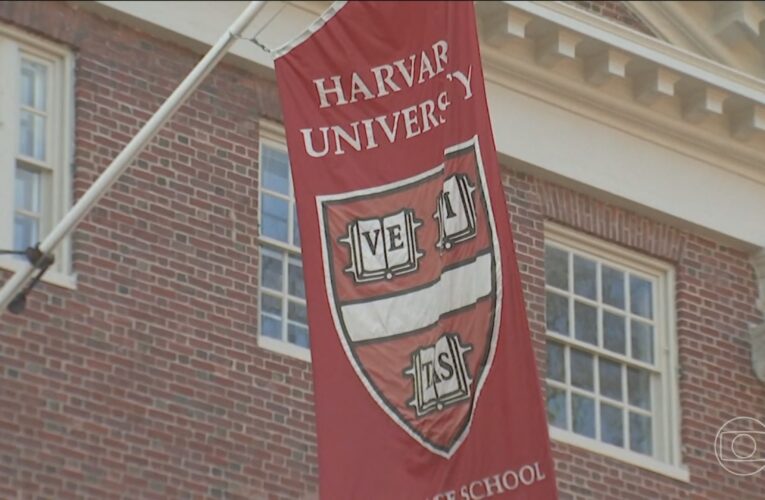 Governo Trump Intensifica Pressão: Novas Investigações Contra Harvard Miram Políticas de Admissão e Alegações de Antissemitismo