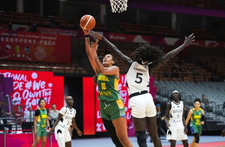 Brasil conquista vitória crucial contra Sudão do Sul com atuação de gala de Kamilla Cardoso no Pré-Mundial de Basquete