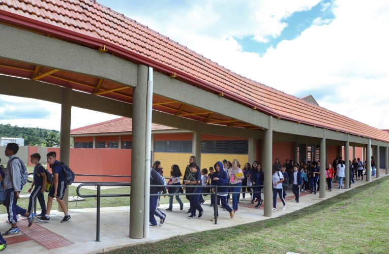 CSInfra S/A vence leilão bilionário para construção e manutenção de 40 novas escolas no Paraná